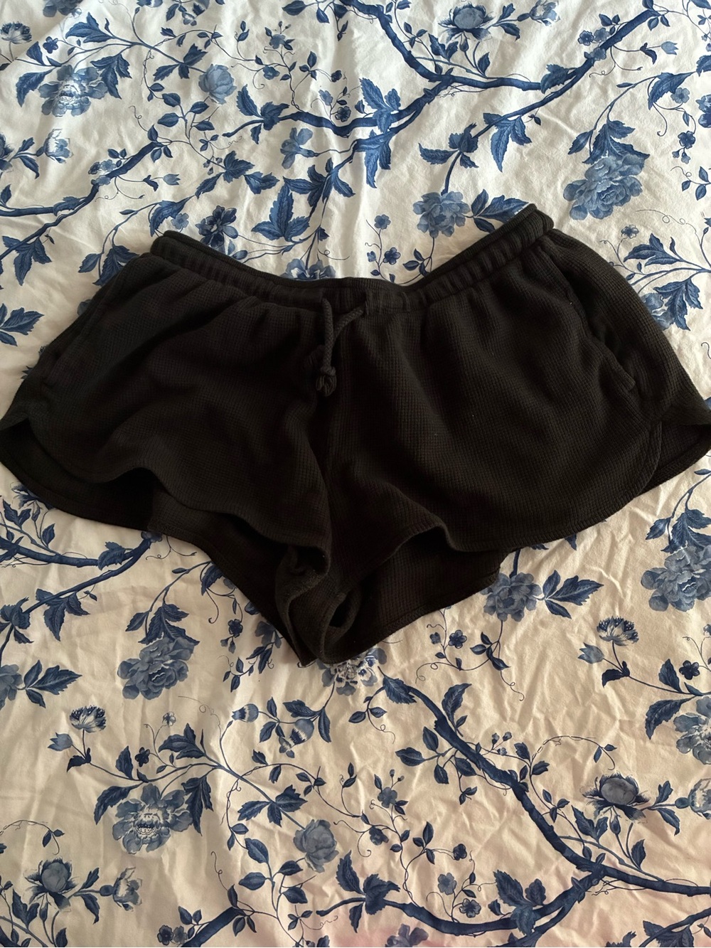 Brandy Melville Shorts - Black